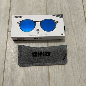 Izipizi new sunglasses blue lenses